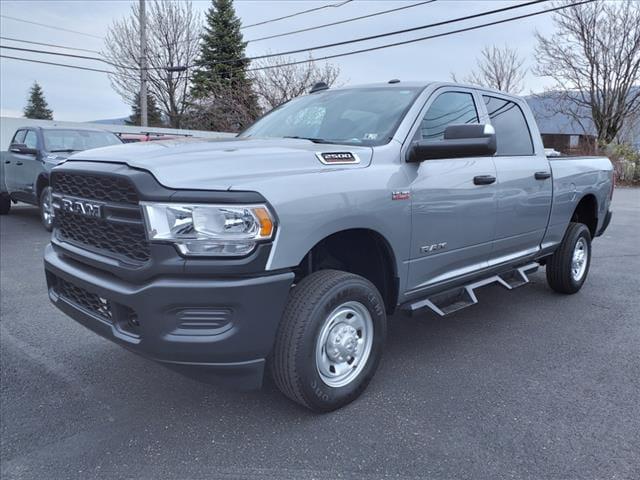 2022 RAM 2500 Tradesman Crew Cab 4x4 64 Box