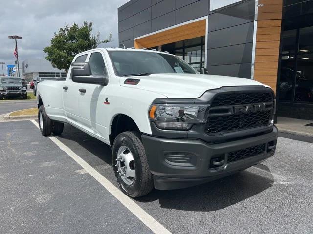 2024 RAM Ram 3500 RAM 3500 TRADESMAN CREW CAB 4X4 8 BOX