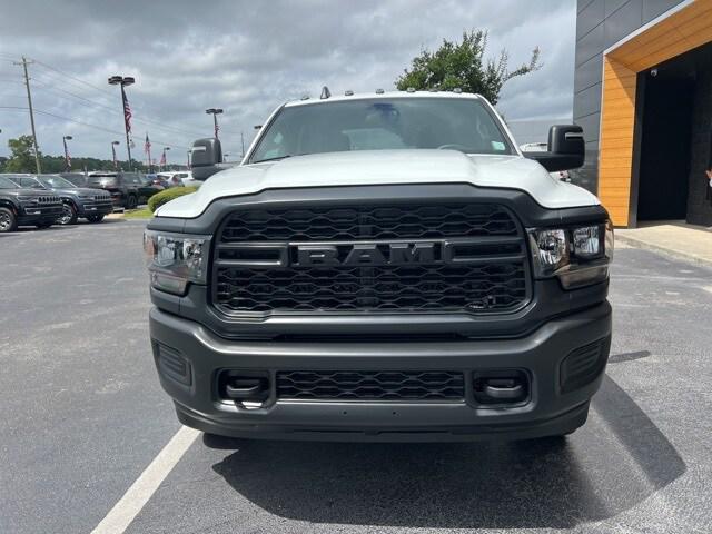 2024 RAM Ram 3500 RAM 3500 TRADESMAN CREW CAB 4X4 8 BOX