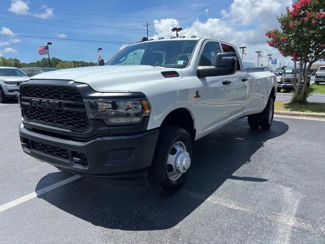 2024 RAM Ram 3500 RAM 3500 TRADESMAN CREW CAB 4X4 8 BOX
