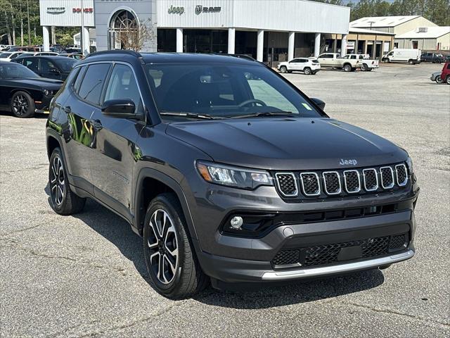 2024 Jeep Compass COMPASS LIMITED 4X4