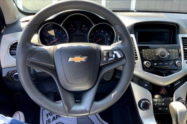 2016 Chevrolet Cruze Limited LS Auto