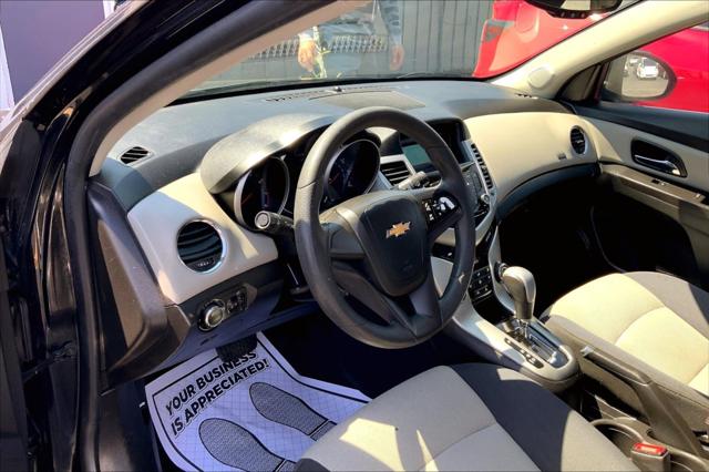 2016 Chevrolet Cruze Limited LS Auto