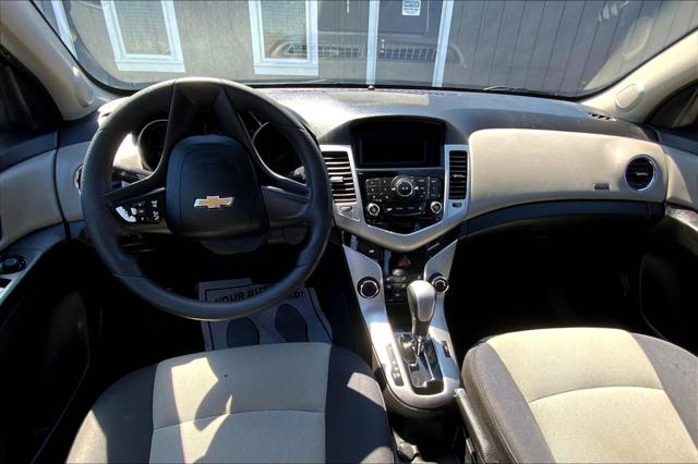 2016 Chevrolet Cruze Limited LS Auto