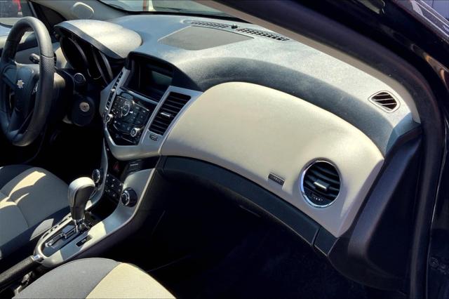 2016 Chevrolet Cruze Limited LS Auto