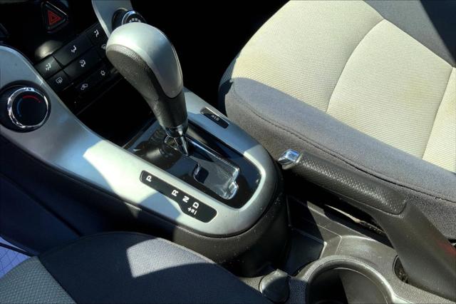 2016 Chevrolet Cruze Limited LS Auto