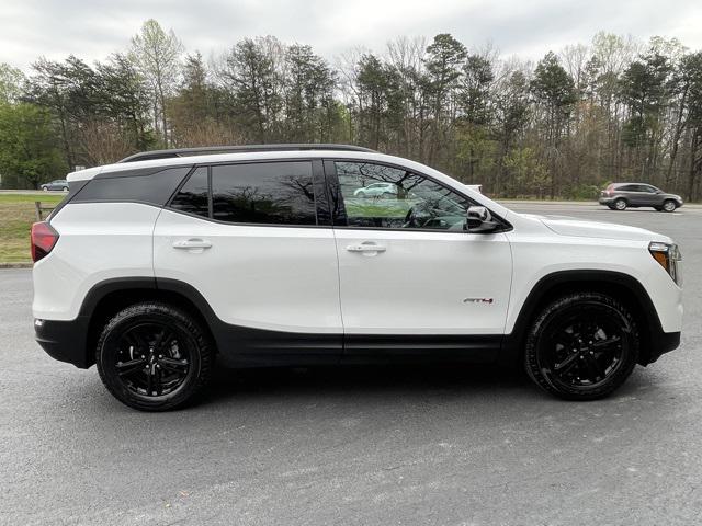 2023 GMC Terrain AWD AT4