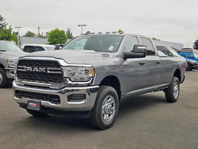 2024 RAM Ram 2500 RAM 2500 TRADESMAN CREW CAB 4X4 8 BOX