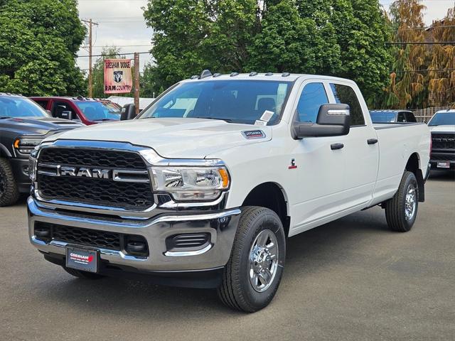 2024 RAM Ram 2500 RAM 2500 TRADESMAN CREW CAB 4X4 8 BOX