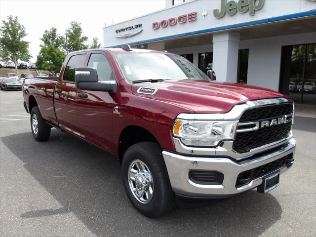 2024 RAM Ram 2500 RAM 2500 TRADESMAN CREW CAB 4X4 8 BOX