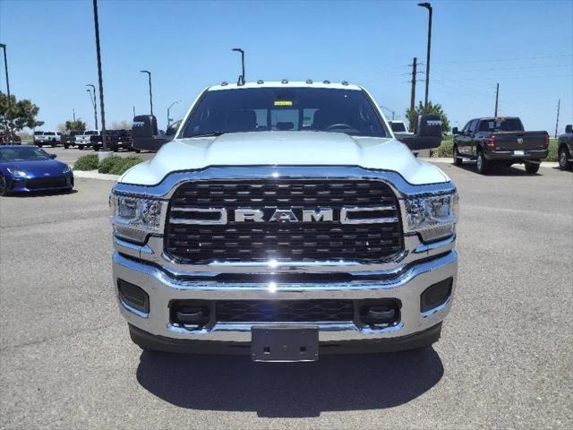 2024 RAM Ram 3500 RAM 3500 TRADESMAN CREW CAB 4X4 8 BOX