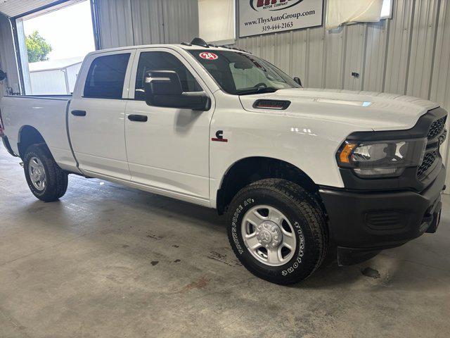 2024 RAM Ram 2500 RAM 2500 TRADESMAN CREW CAB 4X4 64 BOX