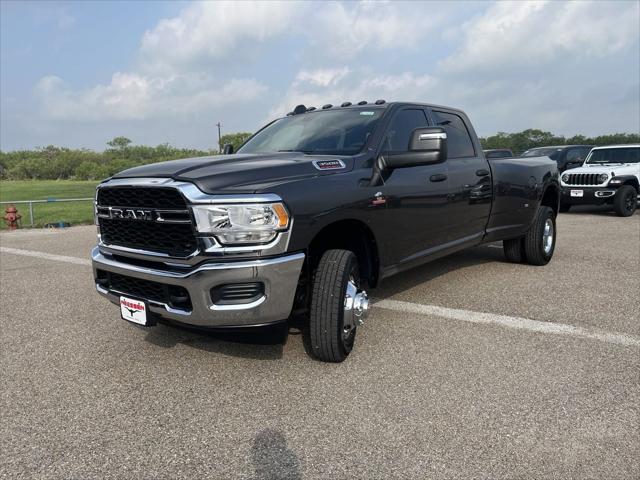 2024 RAM Ram 3500 RAM 3500 TRADESMAN CREW CAB 4X4 8 BOX