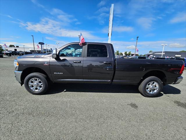 2024 RAM Ram 3500 RAM 3500 LARAMIE CREW CAB 4X4 8 BOX