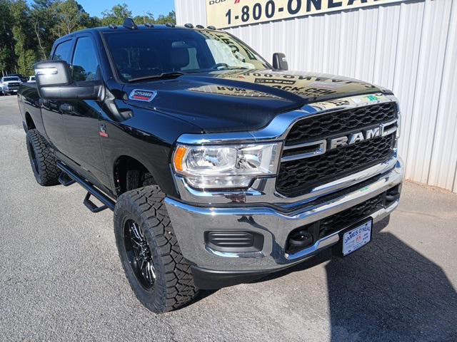 2024 RAM Ram 2500 RAM 2500 TRADESMAN CREW CAB 4X4 64 BOX