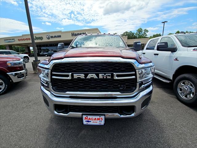2024 RAM Ram 4500 Chassis Cab RAM 4500 TRADESMAN CHASSIS CREW CAB 4X4 60 CA