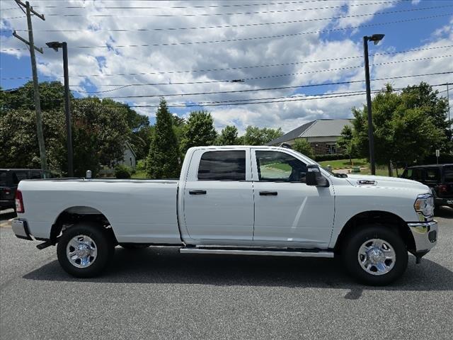 2024 RAM Ram 2500 RAM 2500 TRADESMAN CREW CAB 4X4 8 BOX