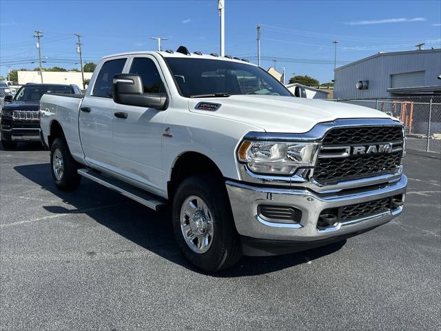 2024 RAM Ram 2500 RAM 2500 TRADESMAN CREW CAB 4X4 64 BOX