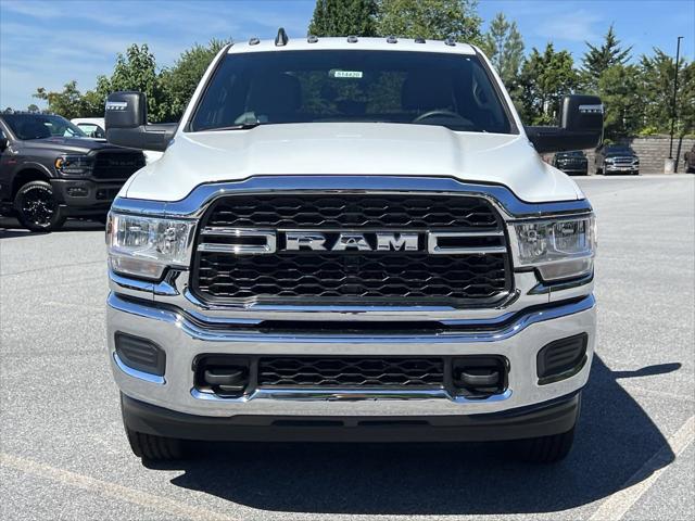 2024 RAM Ram 2500 RAM 2500 TRADESMAN CREW CAB 4X4 8 BOX