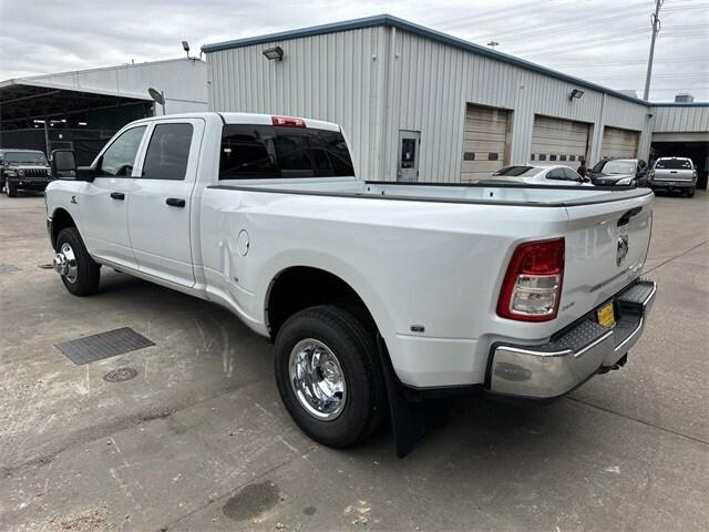 2024 RAM Ram 3500 RAM 3500 TRADESMAN CREW CAB 4X4 8 BOX