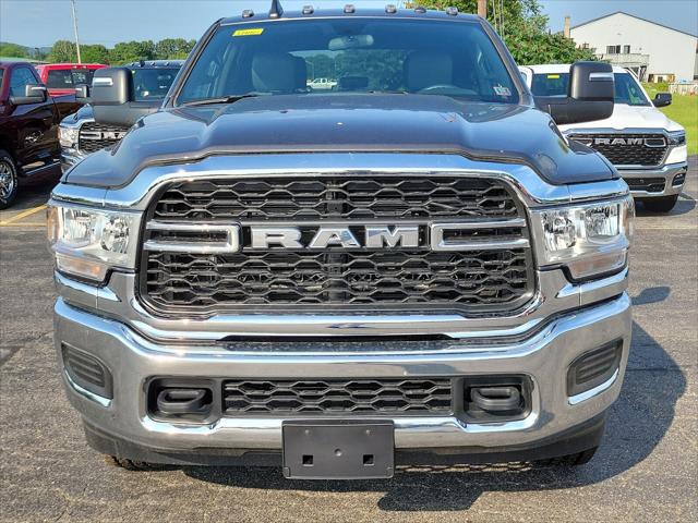 2024 RAM Ram 2500 RAM 2500 TRADESMAN CREW CAB 4X4 8 BOX