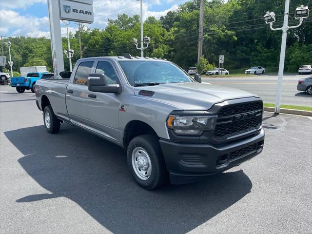 2024 RAM Ram 2500 RAM 2500 TRADESMAN CREW CAB 4X4 8 BOX