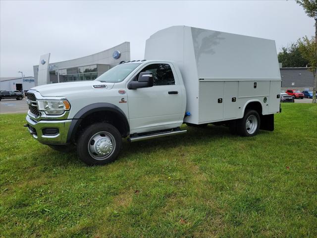 2024 RAM Ram 5500 Chassis Cab RAM 5500 TRADESMAN CHASSIS REGULAR CAB 4X4 84 CA