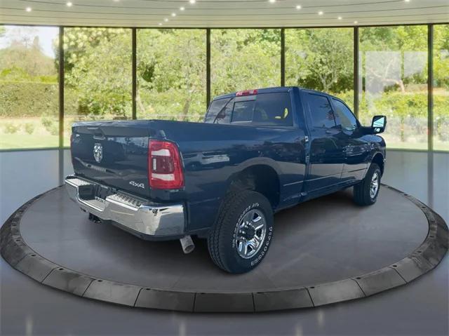 2024 RAM Ram 2500 RAM 2500 TRADESMAN CREW CAB 4X4 64 BOX