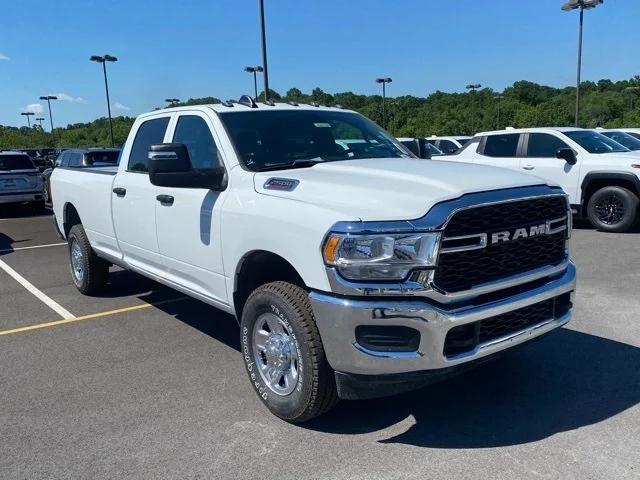 2024 RAM Ram 2500 RAM 2500 TRADESMAN CREW CAB 4X4 8 BOX