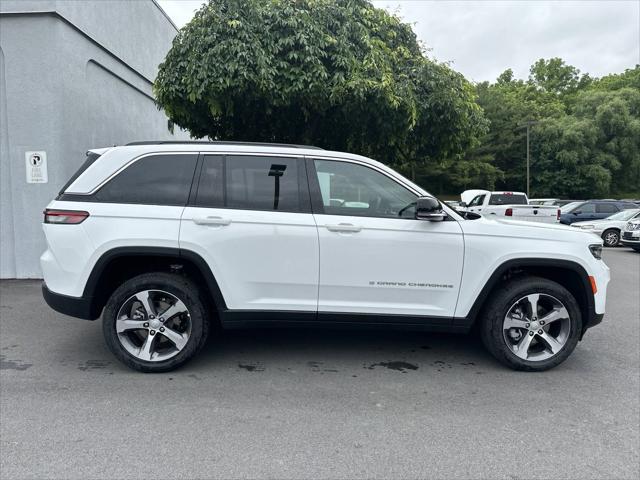 2024 Jeep Grand Cherokee GRAND CHEROKEE LIMITED 4X4