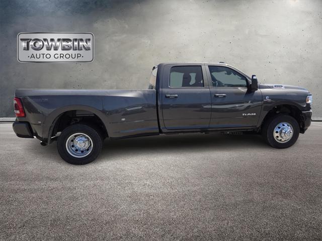 2024 RAM Ram 3500 RAM 3500 BIG HORN CREW CAB 4X4 8 BOX