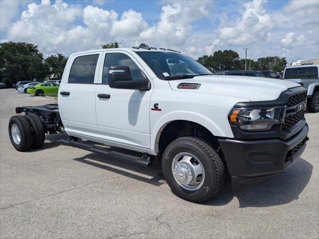 2024 RAM Ram 3500 Chassis Cab RAM 3500 TRADESMAN CREW CAB CHASSIS 4X2 60 CA