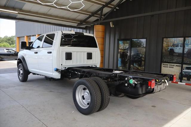 2024 RAM Ram 5500 Chassis Cab RAM 5500 TRADESMAN CHASSIS CREW CAB 4X4 60 CA