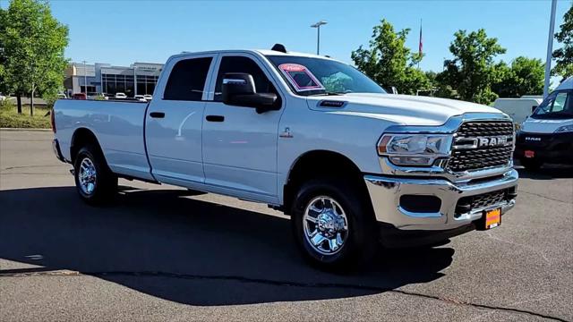 2024 RAM Ram 3500 RAM 3500 TRADESMAN CREW CAB 4X4 8 BOX