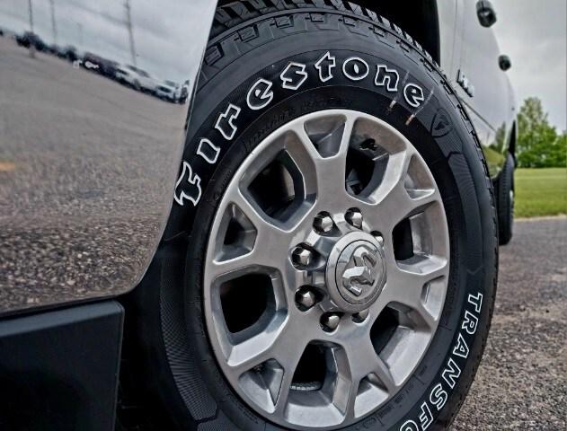 2024 RAM Ram 3500 RAM 3500 LARAMIE CREW CAB 4X4 64 BOX