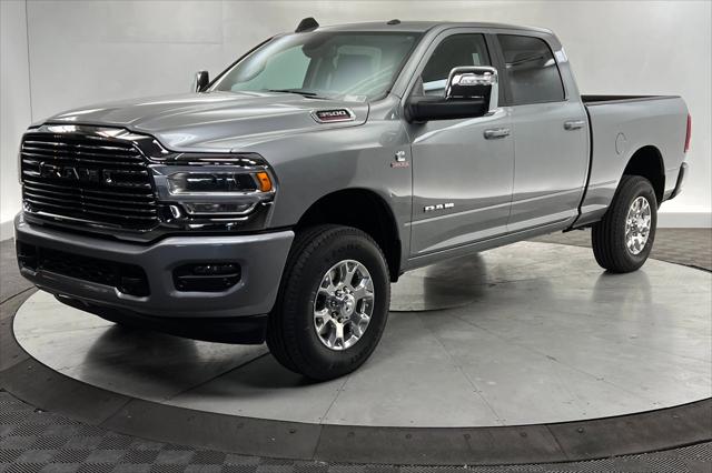 2024 RAM Ram 3500 RAM 3500 LARAMIE CREW CAB 4X4 64 BOX