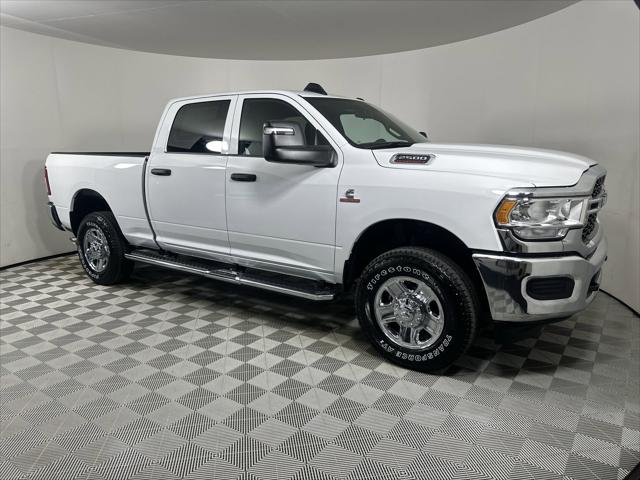 2024 RAM Ram 2500 RAM 2500 TRADESMAN CREW CAB 4X4 64 BOX