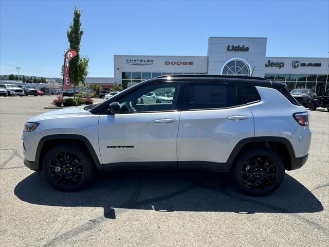 2024 Jeep Compass COMPASS LATITUDE 4X4