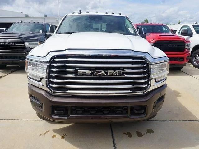 2024 RAM Ram 3500 RAM 3500 LIMITED LONGHORN CREW CAB 4X4 8 BOX