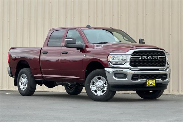 2024 RAM Ram 3500 RAM 3500 TRADESMAN CREW CAB 4X4 64 BOX