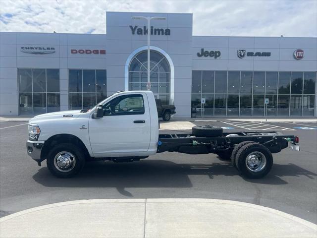 2024 RAM Ram 3500 Chassis Cab RAM 3500 TRADESMAN CHASSIS REGULAR CAB 4X4 84 CA