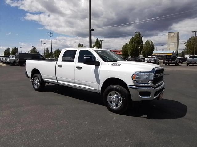 2024 RAM Ram 3500 RAM 3500 TRADESMAN CREW CAB 4X4 8 BOX