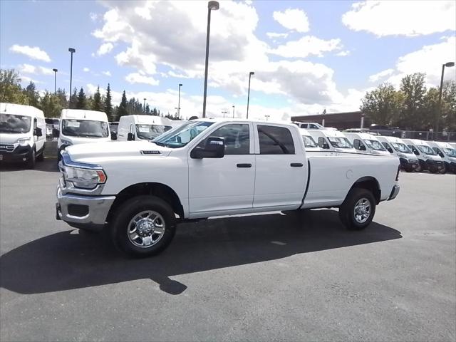 2024 RAM Ram 3500 RAM 3500 TRADESMAN CREW CAB 4X4 8 BOX