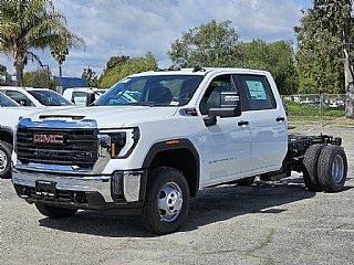 2024 GMC Sierra 3500HD CC Pro 17