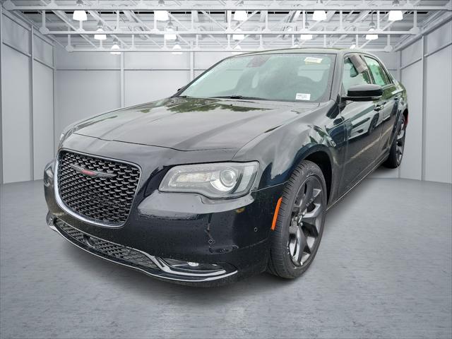 2023 Chrysler Chrysler 300 300S V6