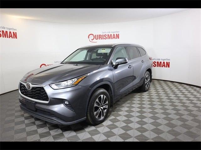 2020 Toyota Highlander XLE 2020 Toyota Highlander XLE