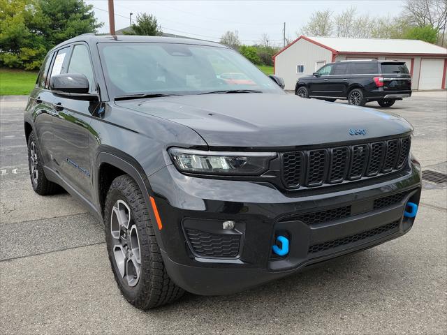 2023 Jeep Grand Cherokee 4xe Trailhawk