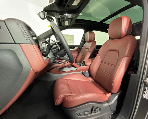 2024 Porsche Cayenne AWD