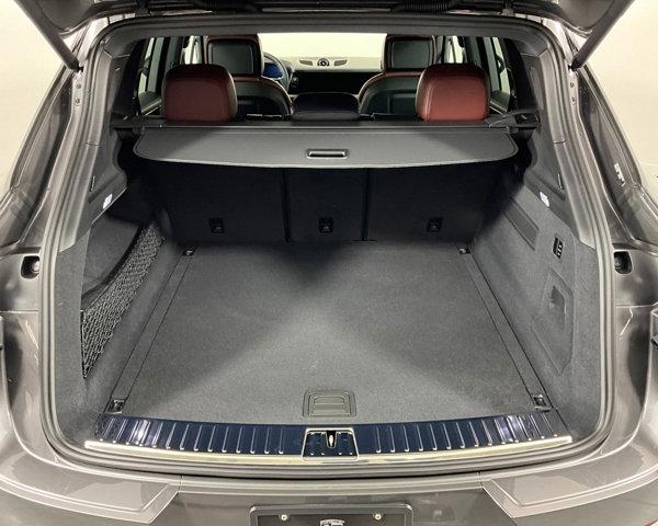 2024 Porsche Cayenne AWD