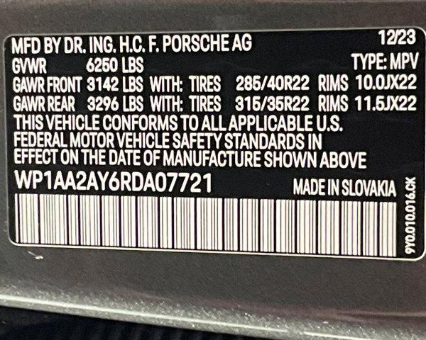 2024 Porsche Cayenne AWD